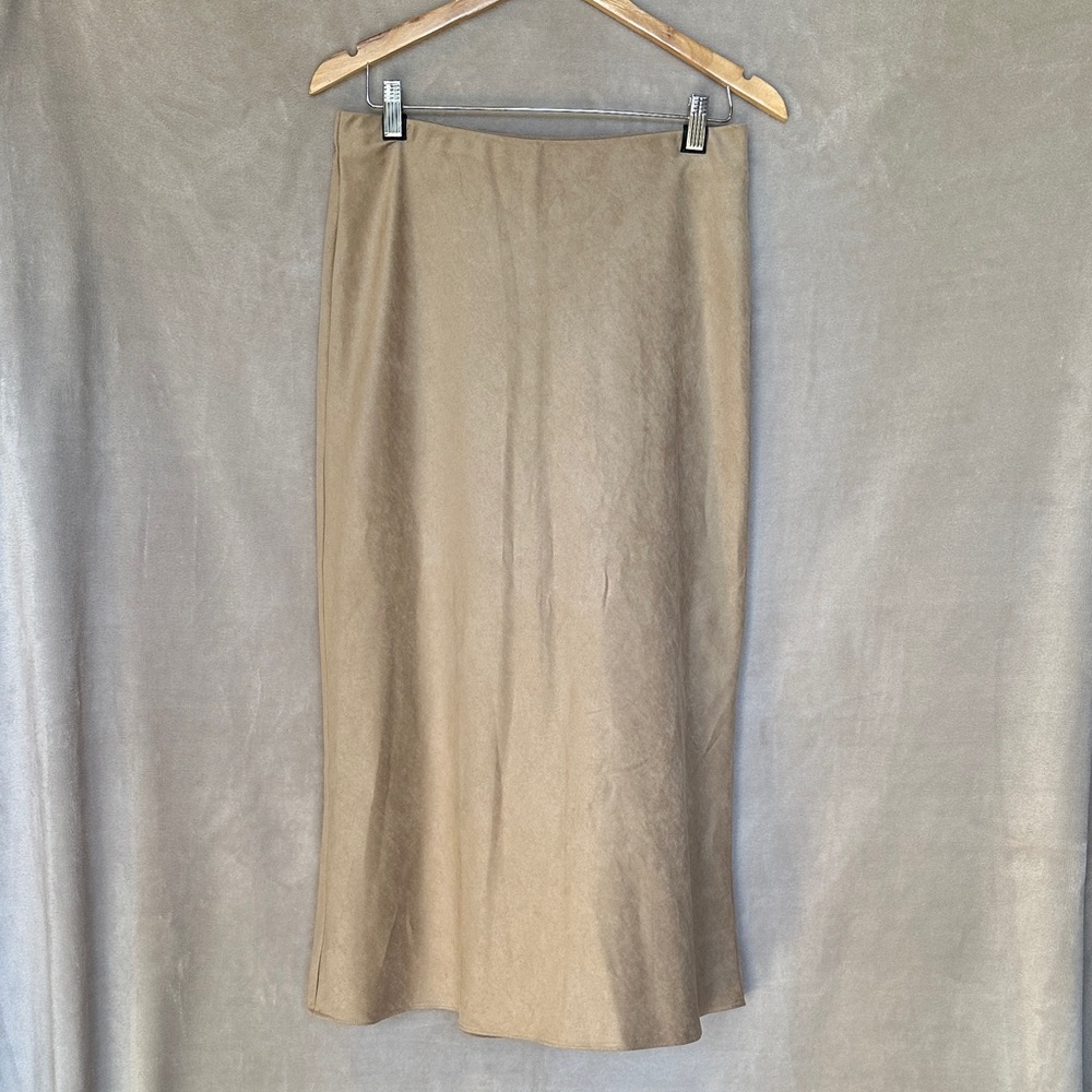 ZARA WOMEN’S SUEDE SKIRT